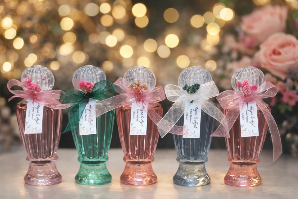 50 CC VAZO TİPİ KRİSTAL KAPAK BOŞ ŞİŞE