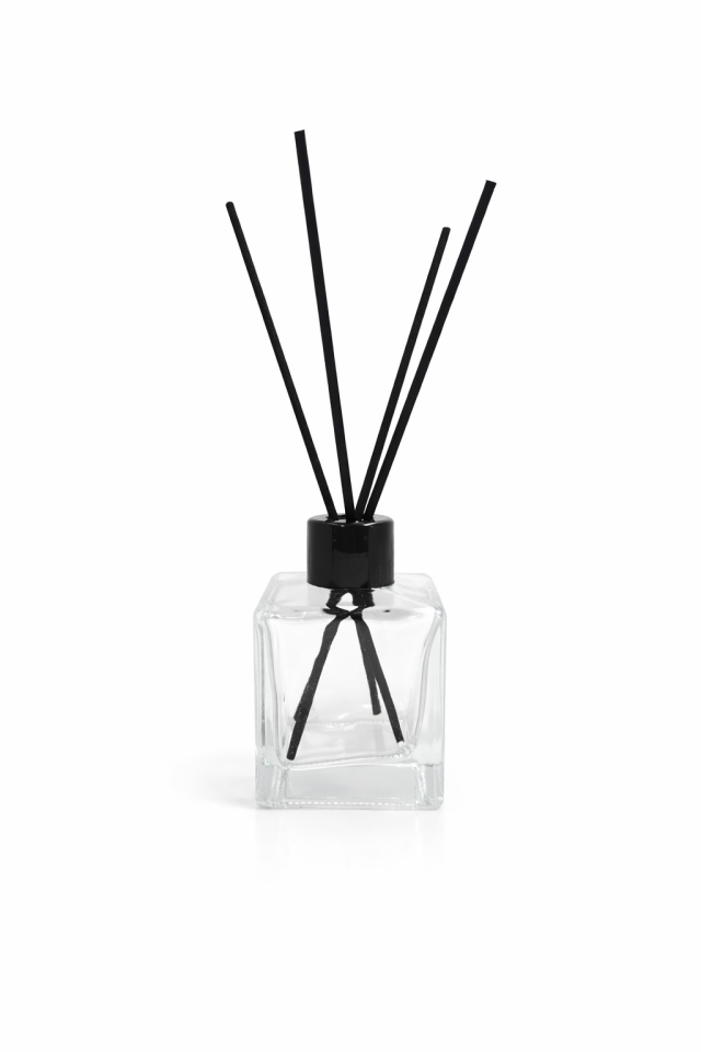 100 CC KARE BAMBU ŞİŞE, TIPA, SİYAH KAPAK, ÇUBUK